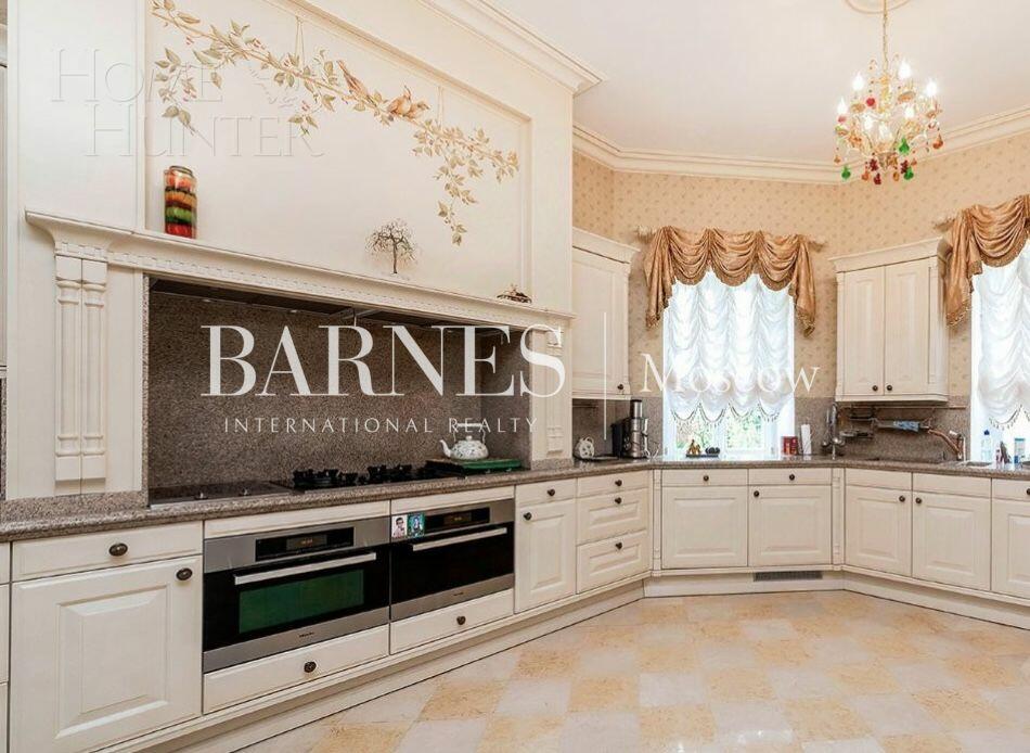 КОТТЕДЖ 2 000 м² с отделкой