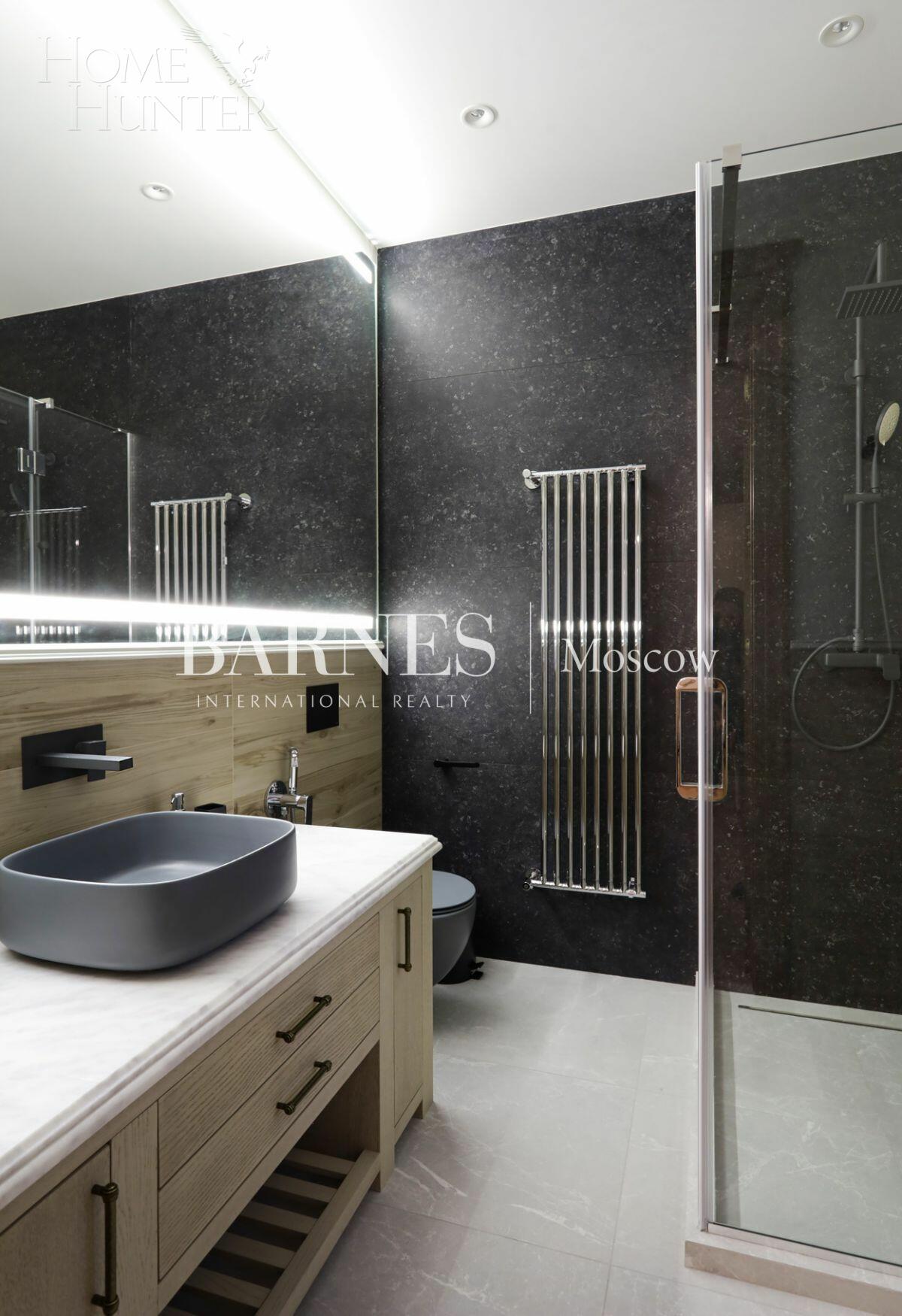 2-этажный коттедж 658 м² с отделкой