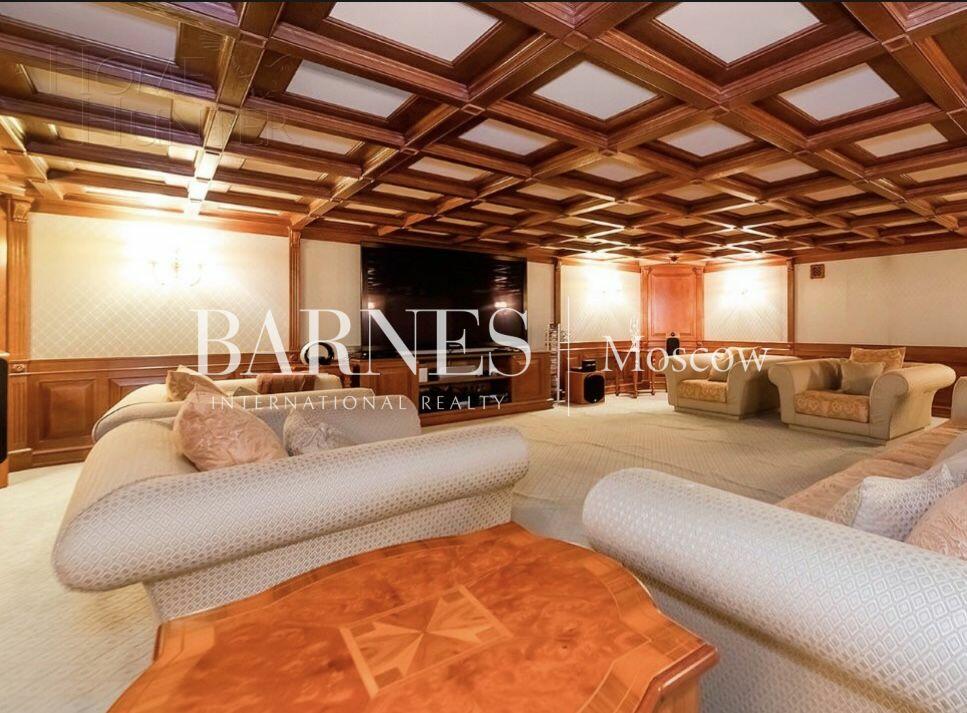 КОТТЕДЖ 2 000 м² с отделкой