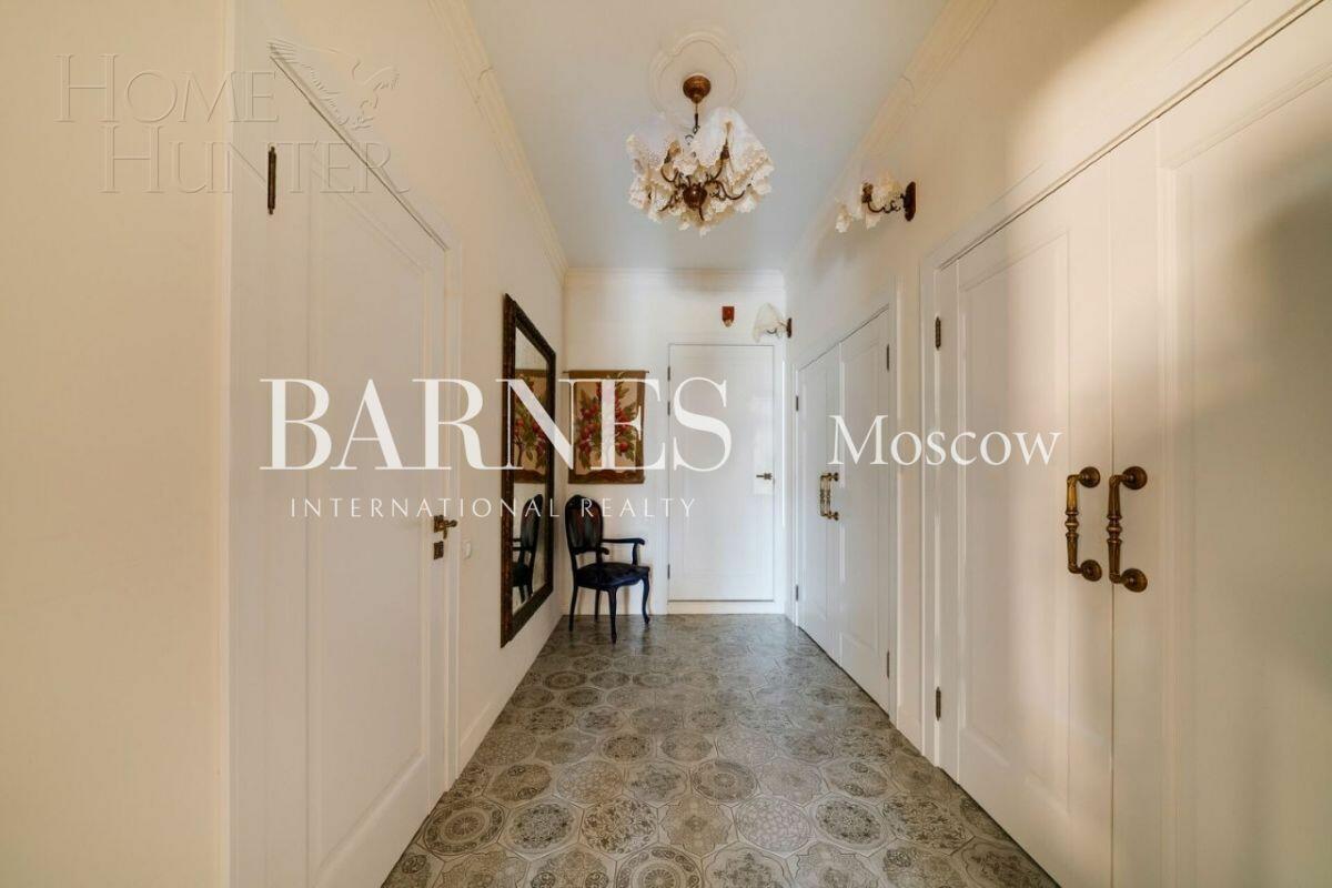 2-этажный таунхаус 252 м² с отделкой