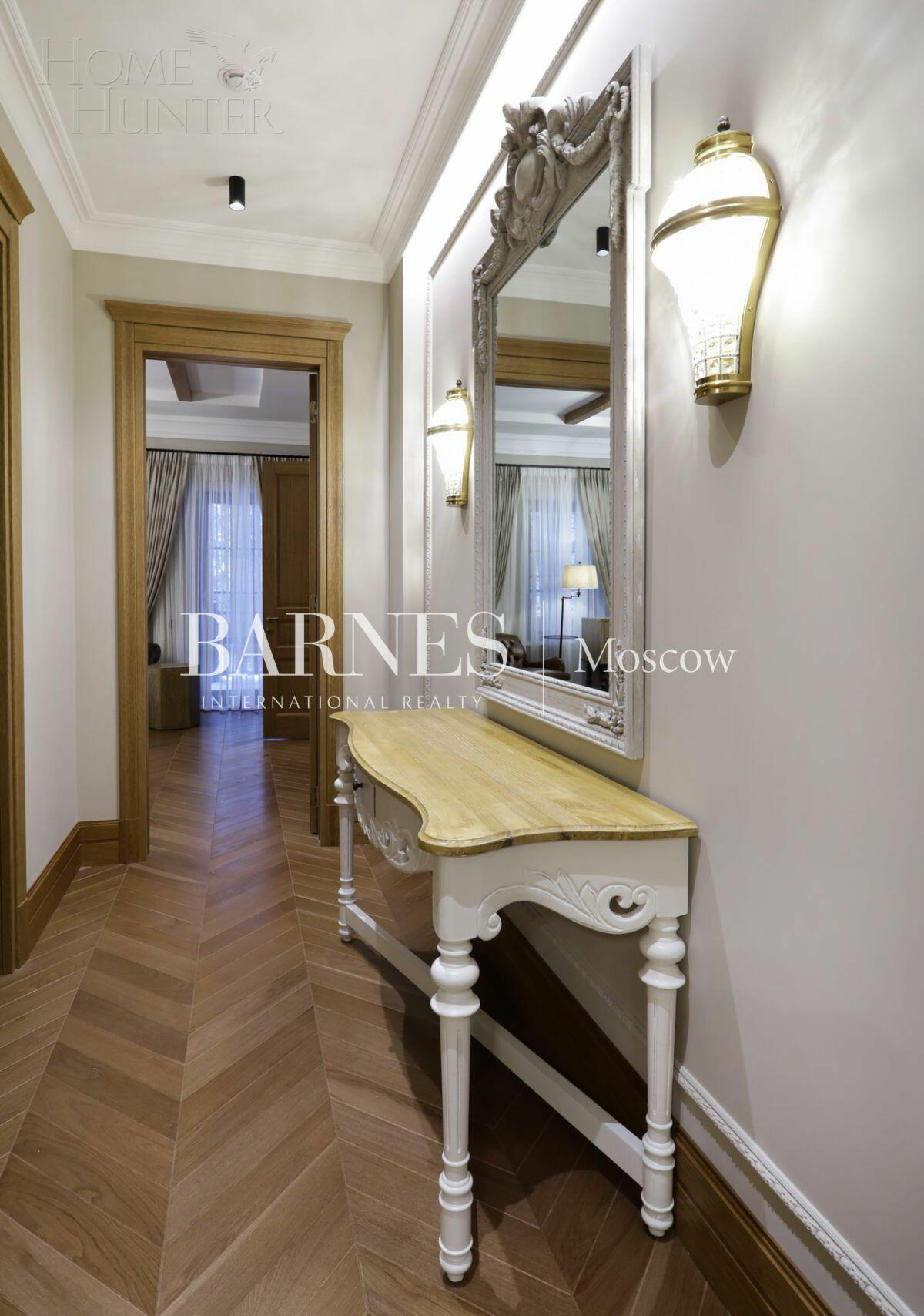 2-этажный коттедж 658 м² с отделкой