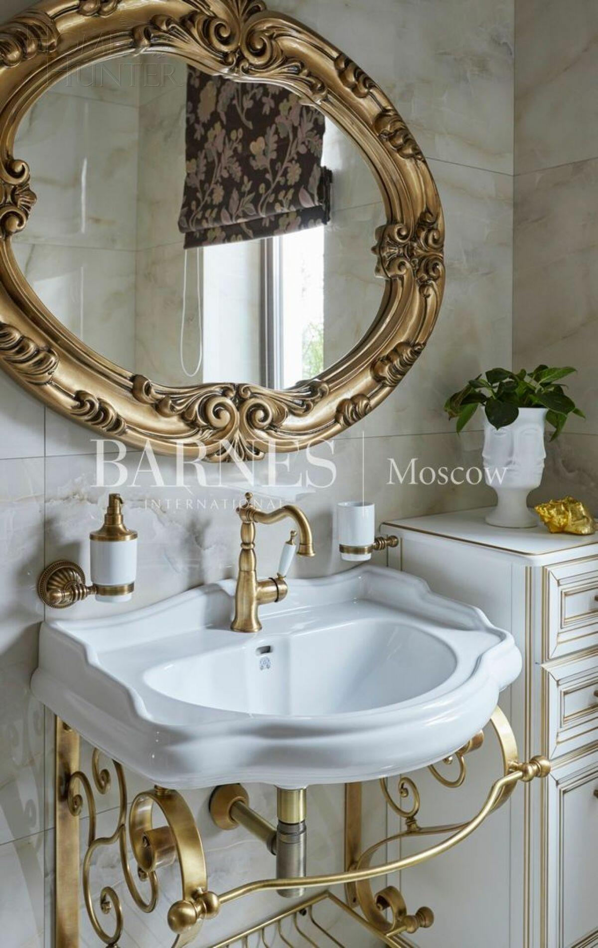 2-этажный коттедж 200 м² с отделкой