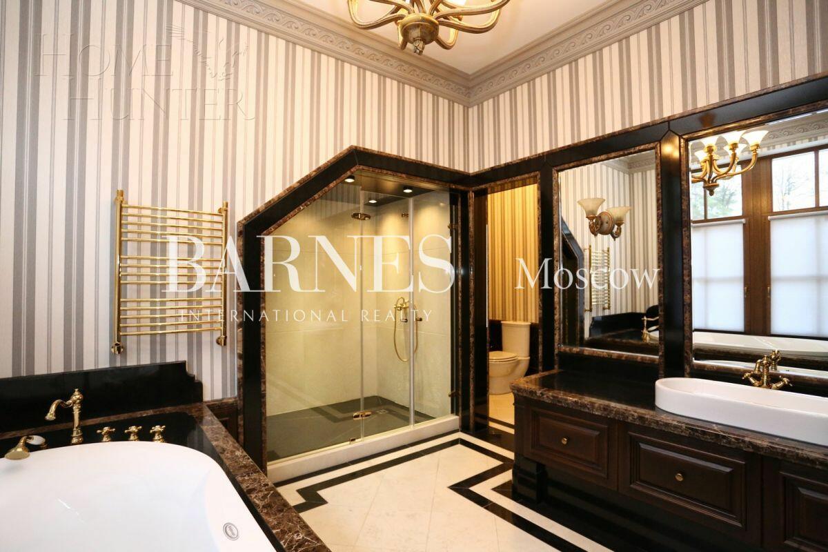 2-этажный коттедж 2 164 м² с отделкой