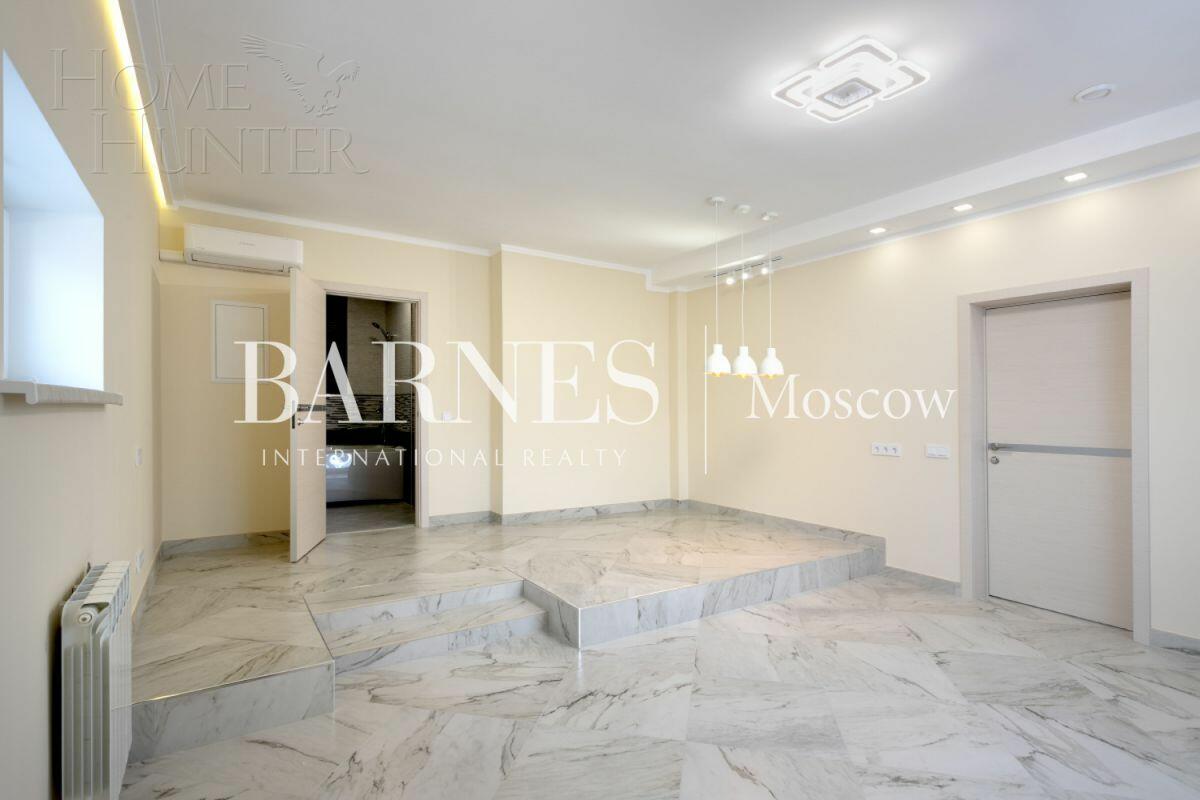 2-этажный коттедж 450 м² с отделкой