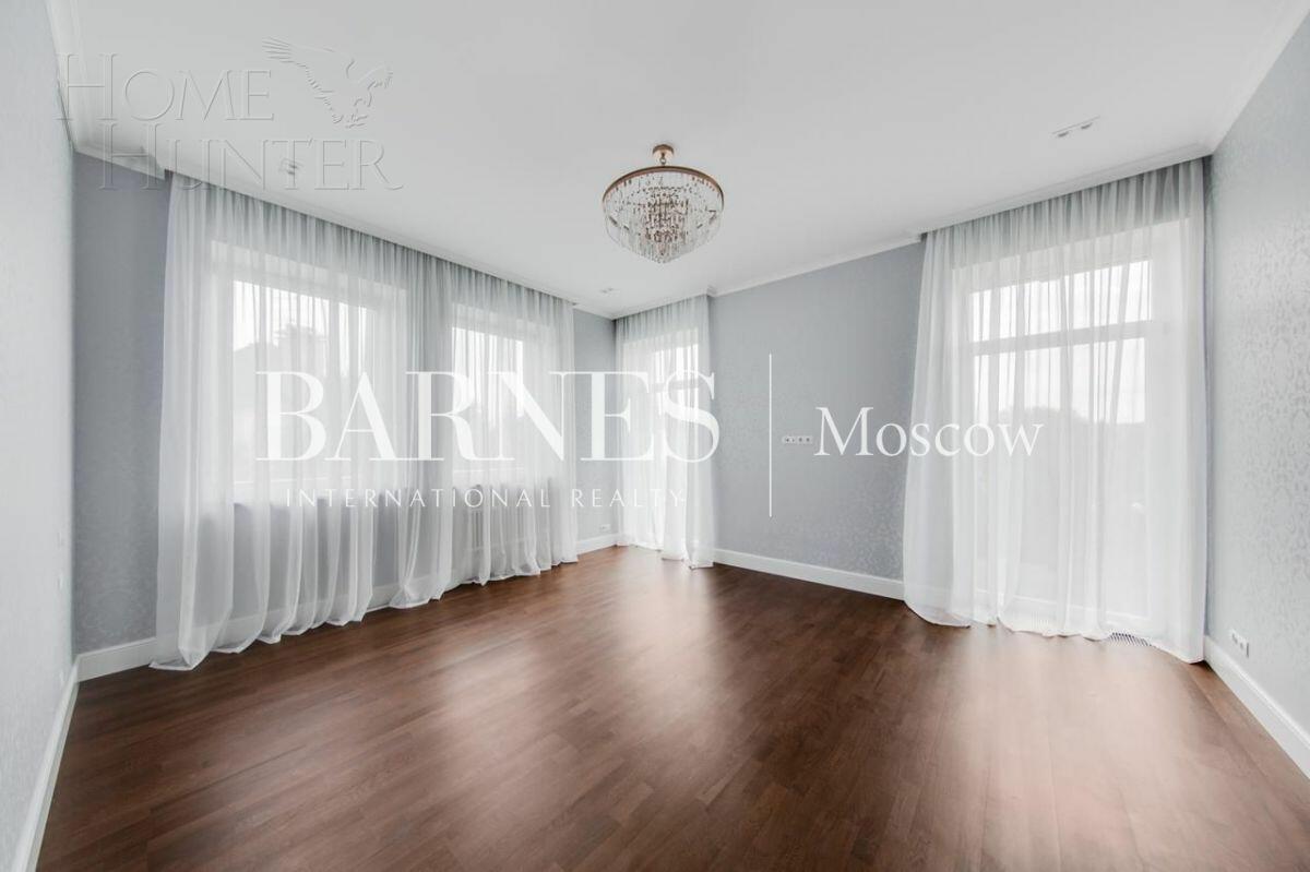 2-этажный коттедж 800 м² с отделкой