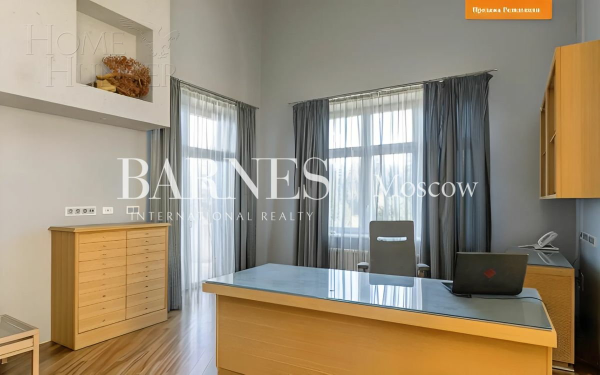 2-этажный коттедж 2 295 м² с отделкой