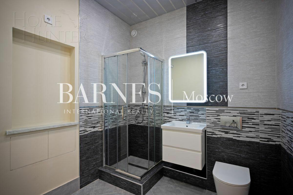 2-этажный коттедж 450 м² с отделкой