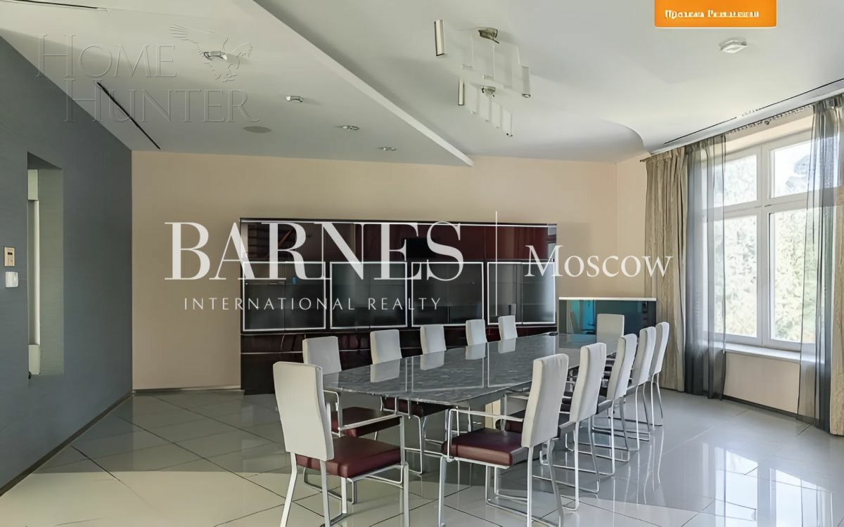 2-этажный коттедж 2 295 м² с отделкой