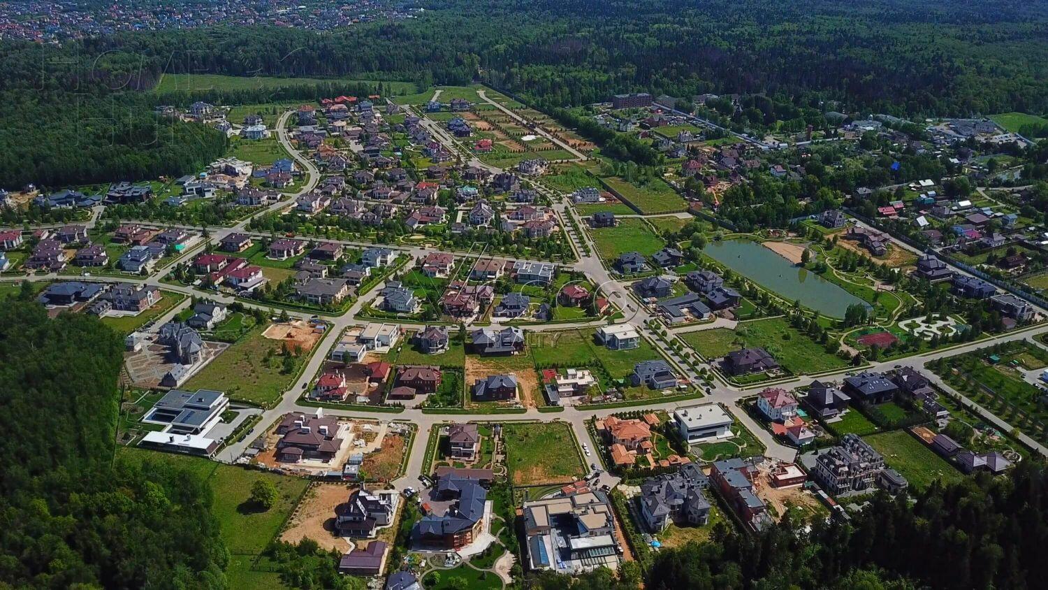 Участок 31 сот. в охраняемом поселке