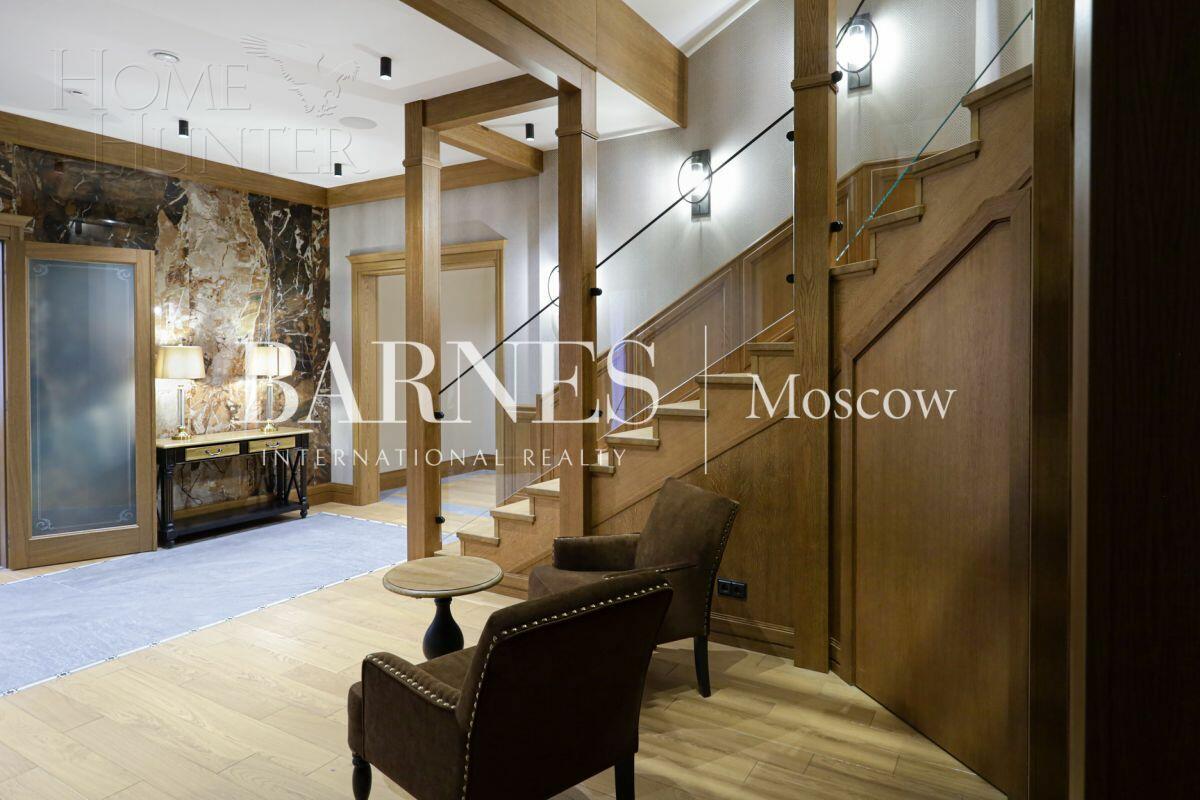 2-этажный коттедж 658 м² с отделкой