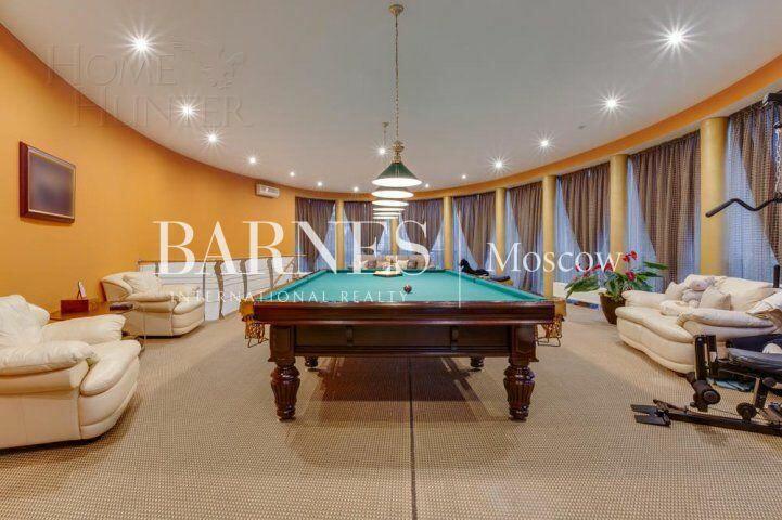 2-этажный коттедж 580 м² с отделкой