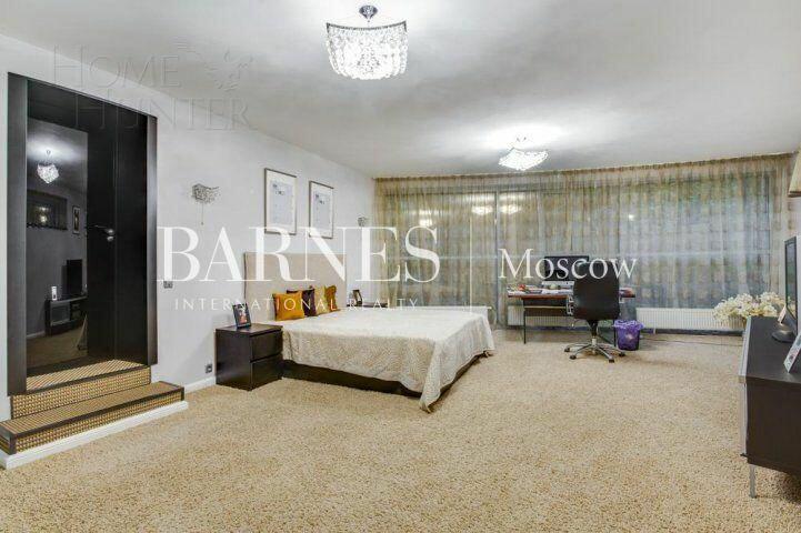 2-этажный коттедж 580 м² с отделкой