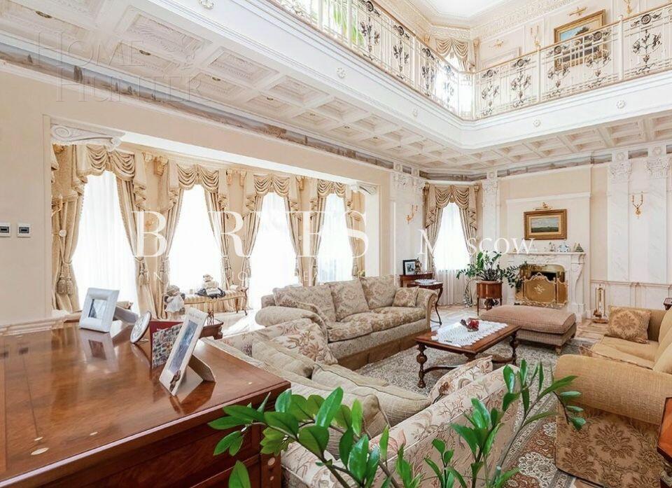 КОТТЕДЖ 2 000 м² с отделкой