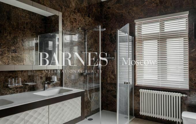 2-этажный коттедж 1 220 м² с отделкой