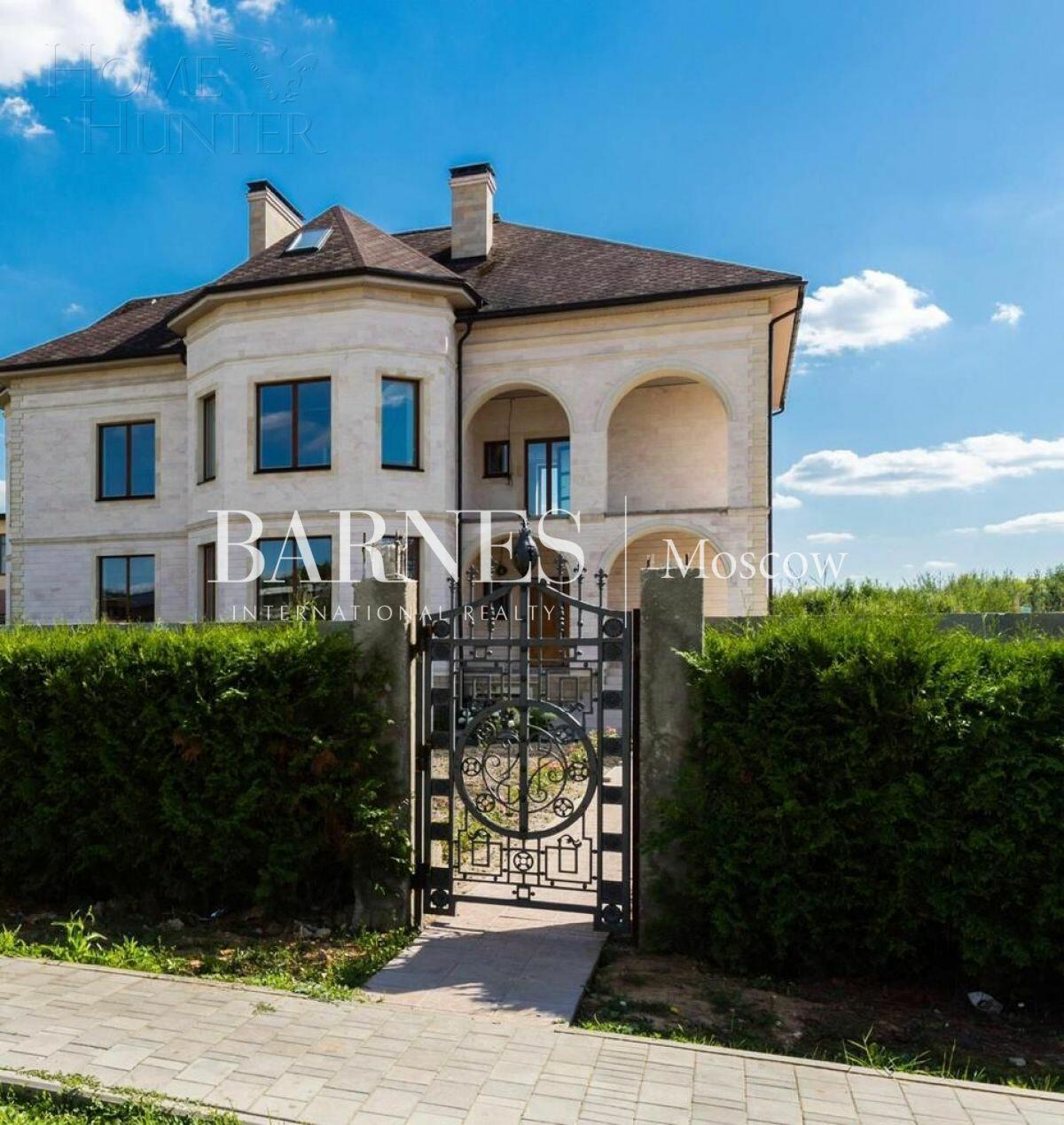 2-этажный коттедж 750 м² с отделкой