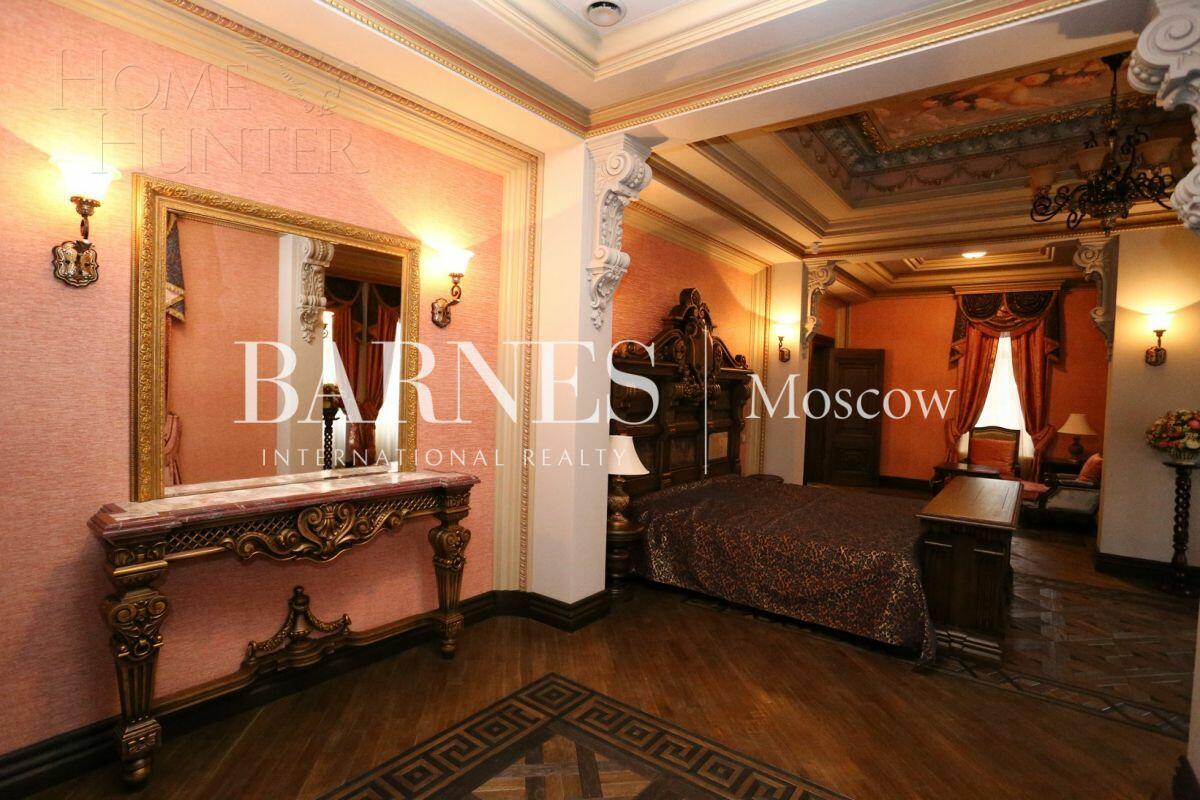 2-этажный коттедж 2 164 м² с отделкой