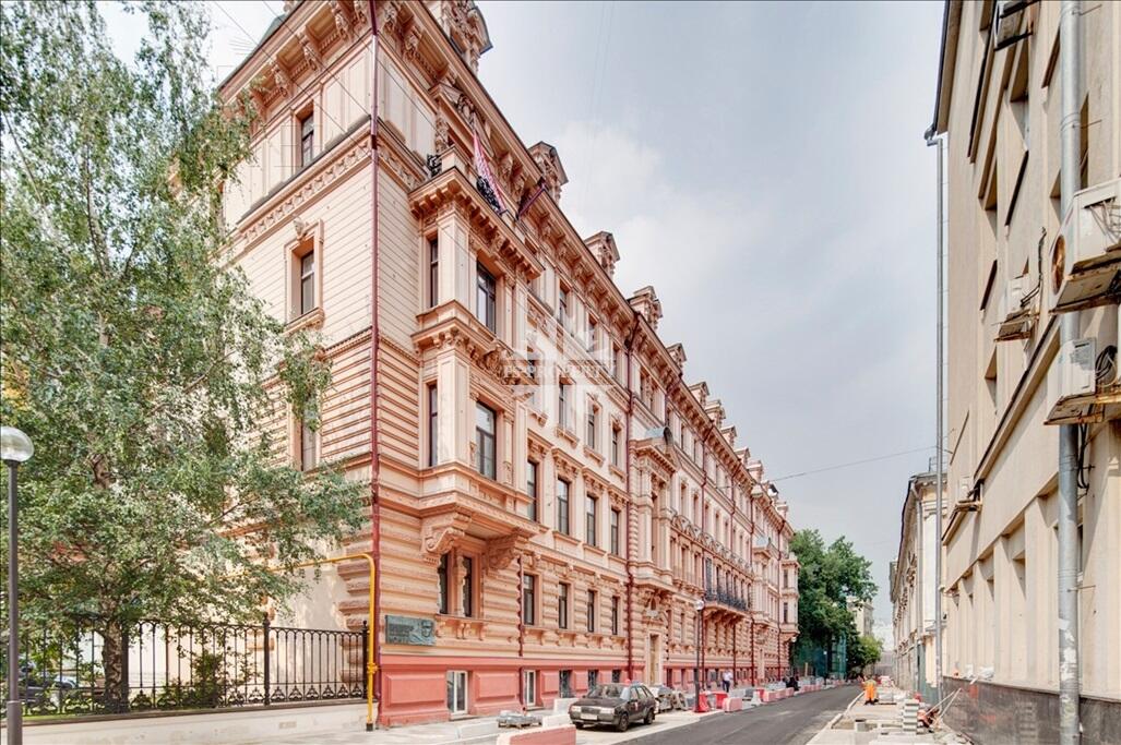 4-КОМН. КВАРТИРА С ОТДЕЛКОЙ 242 М² НА 2 ЭТАЖЕ