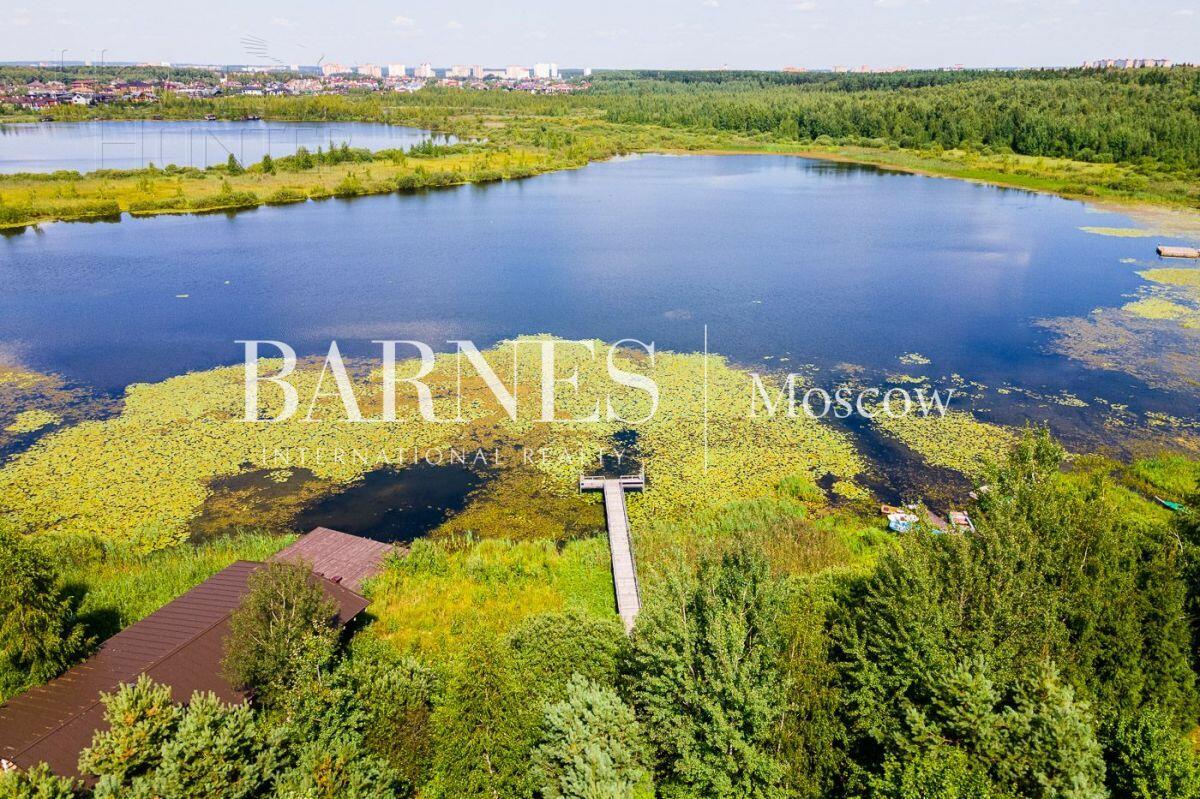 2-этажный коттедж 940 м² с отделкой