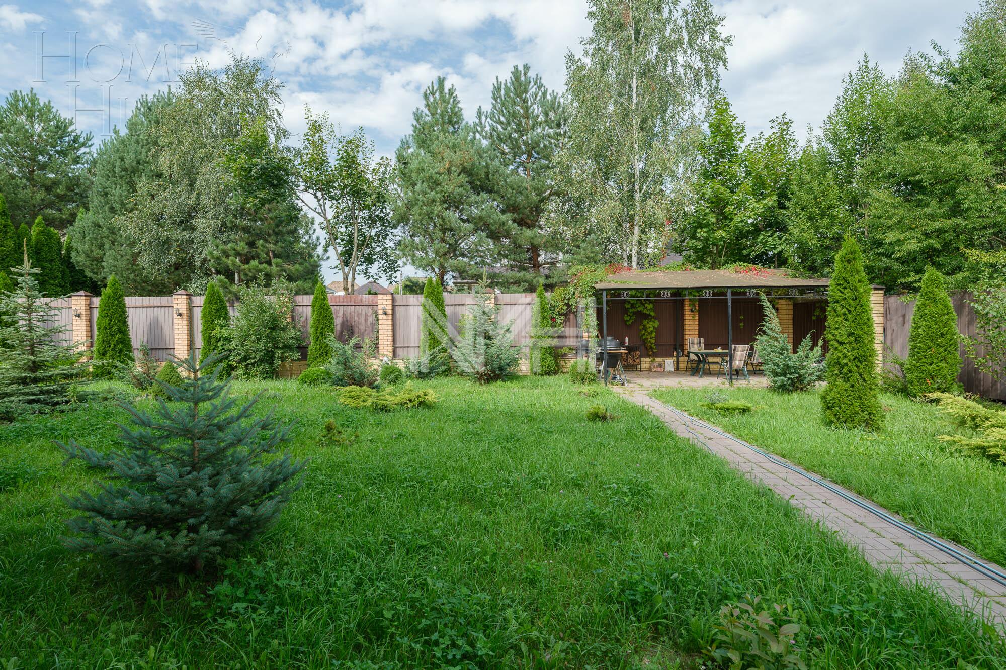 2-этажный коттедж 683 м² с отделкой