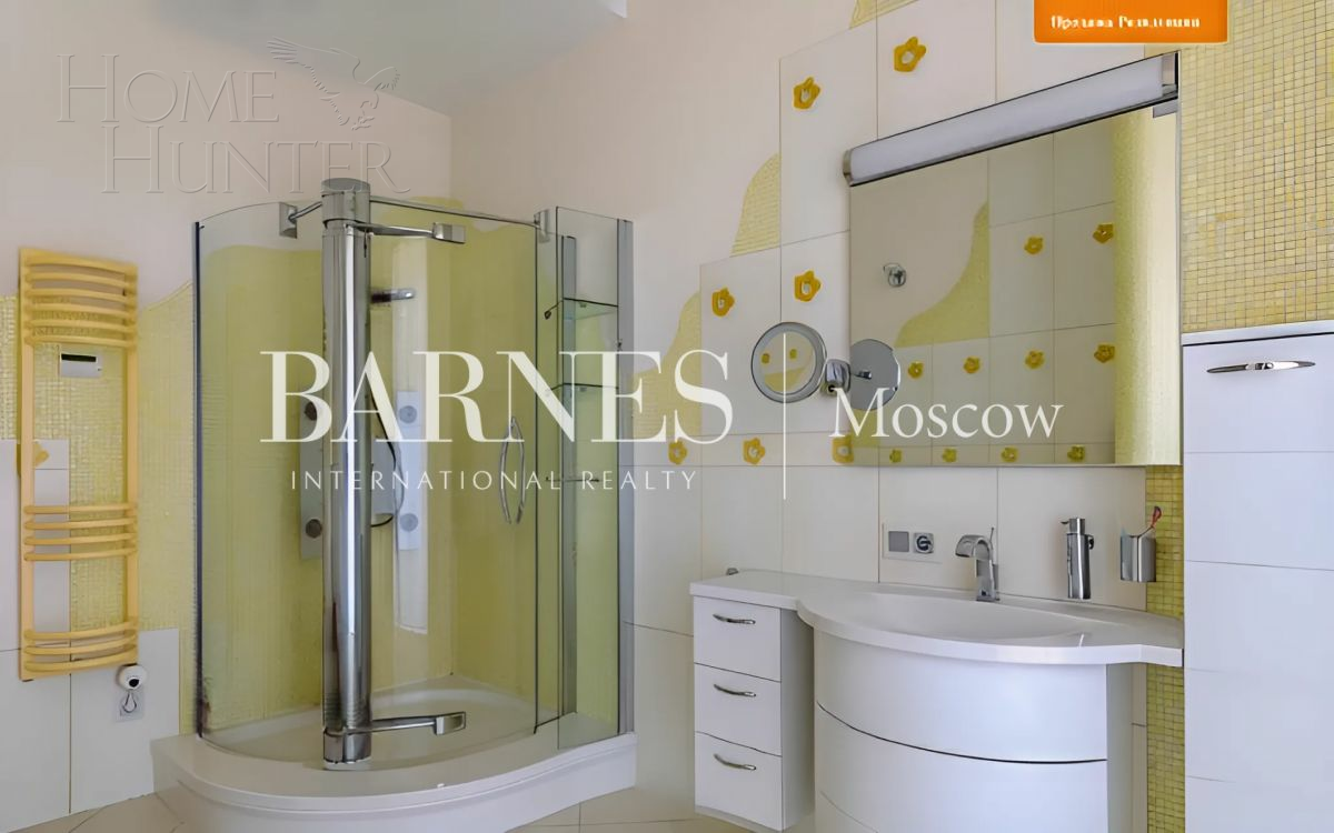 2-этажный коттедж 2 295 м² с отделкой