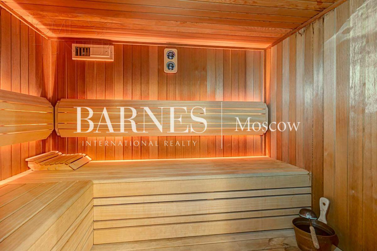 2-этажный коттедж 782.7 м² с отделкой