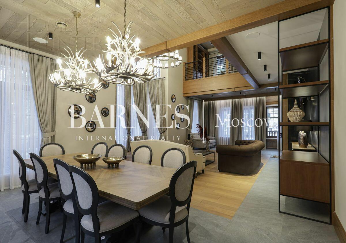 2-этажный коттедж 658 м² с отделкой