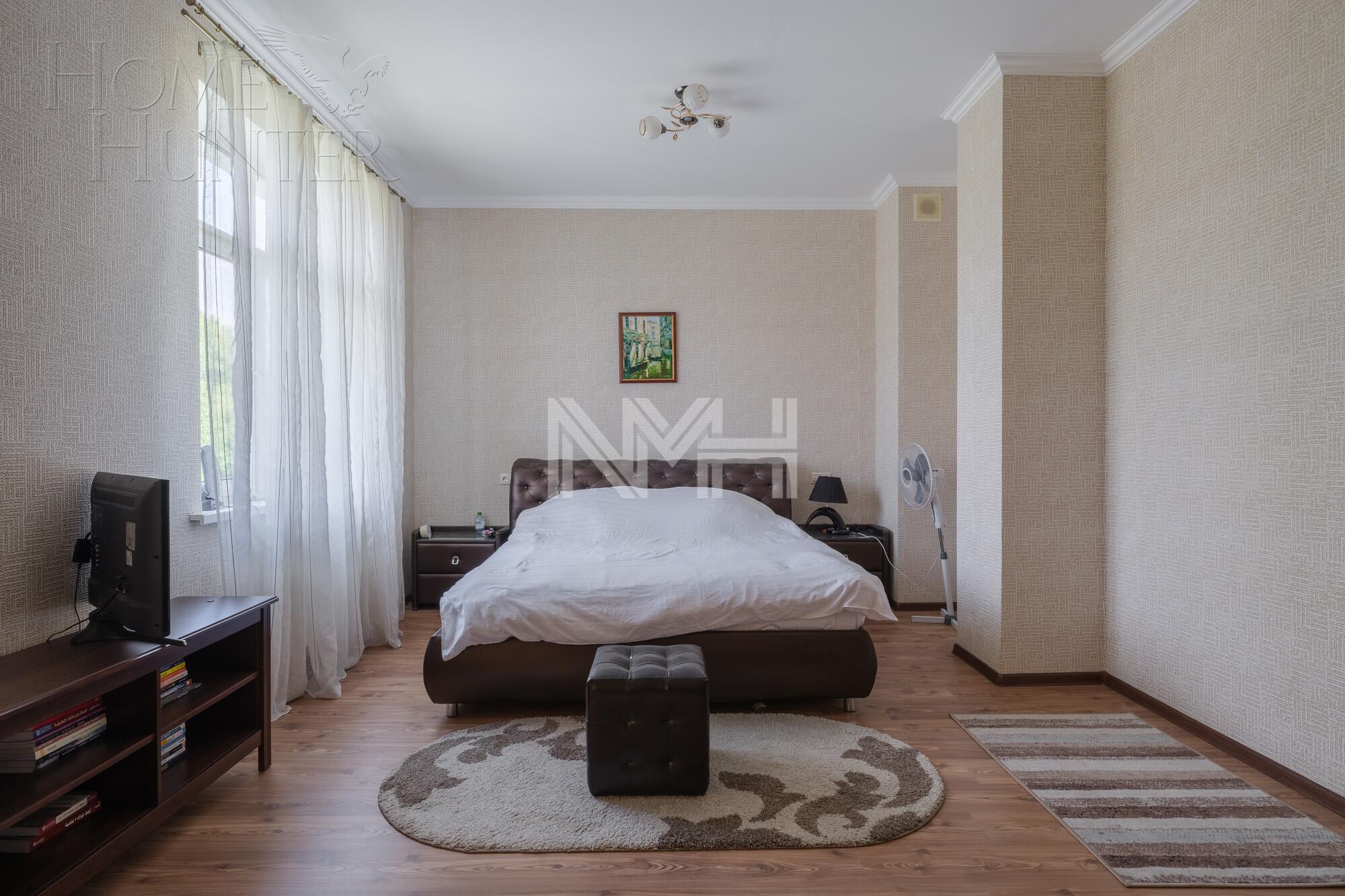 2-этажный коттедж 683 м² с отделкой