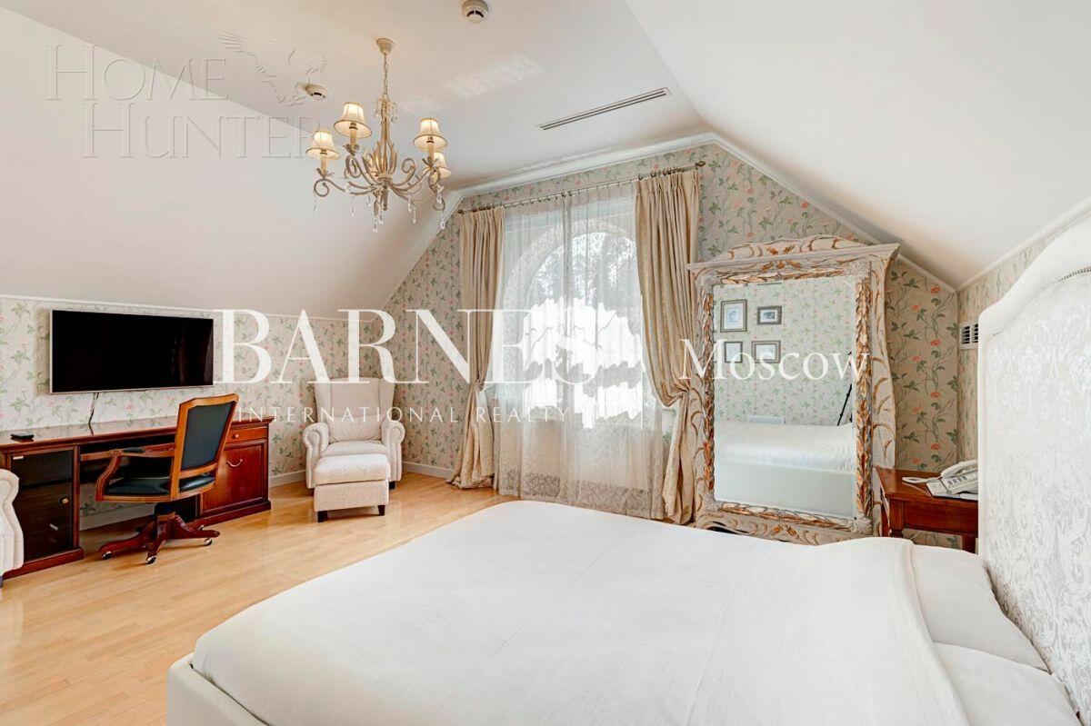 2-этажный коттедж 782.7 м² с отделкой