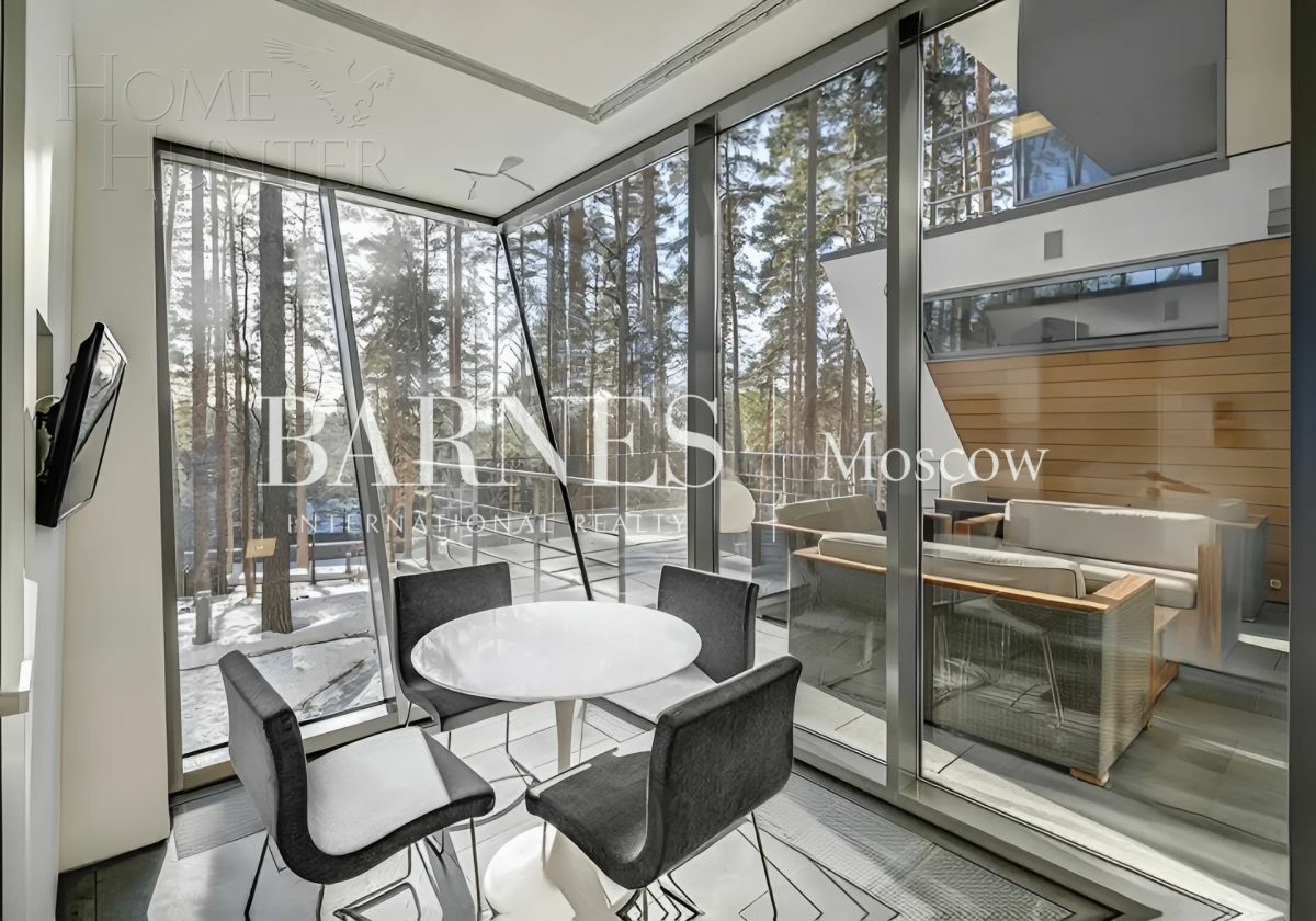 КОТТЕДЖ 640 м² с отделкой