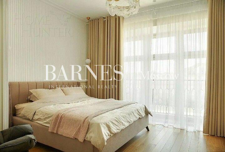 2-этажный коттедж 1 200 м² с отделкой