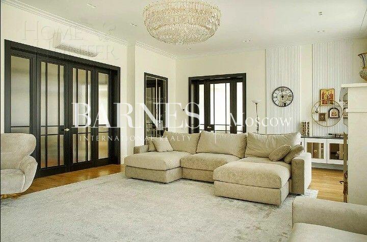 2-этажный коттедж 1 200 м² с отделкой