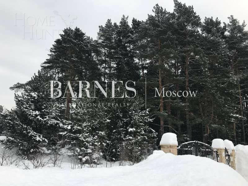 Участок 59.6 сот. в охраняемом поселке