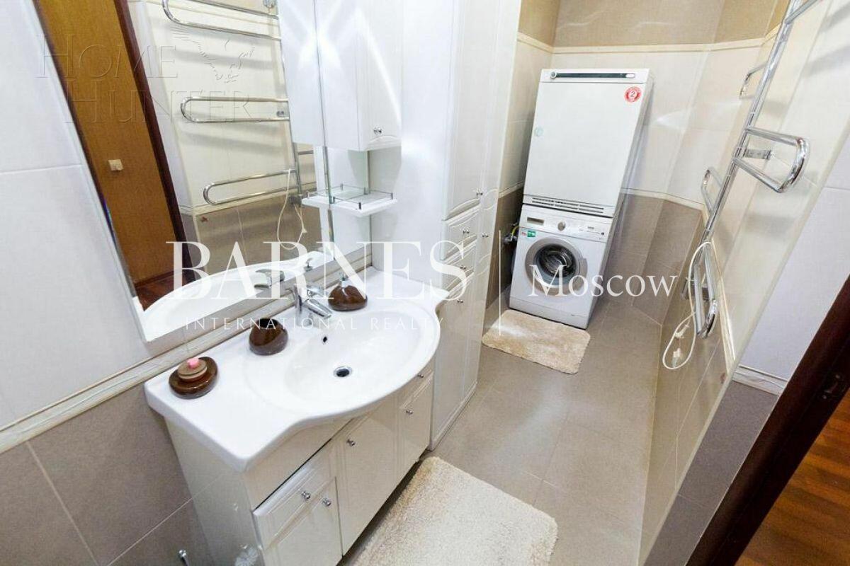 2-этажный коттедж 300 м² с отделкой