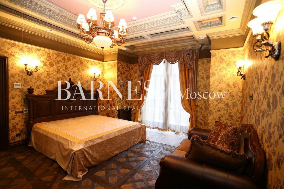 2-этажный коттедж 2 164 м² с отделкой