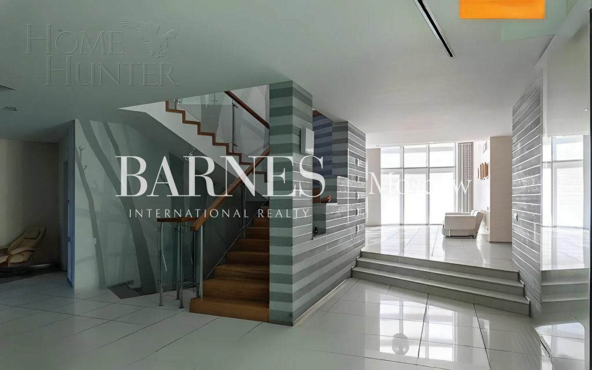 2-этажный коттедж 2 295 м² с отделкой