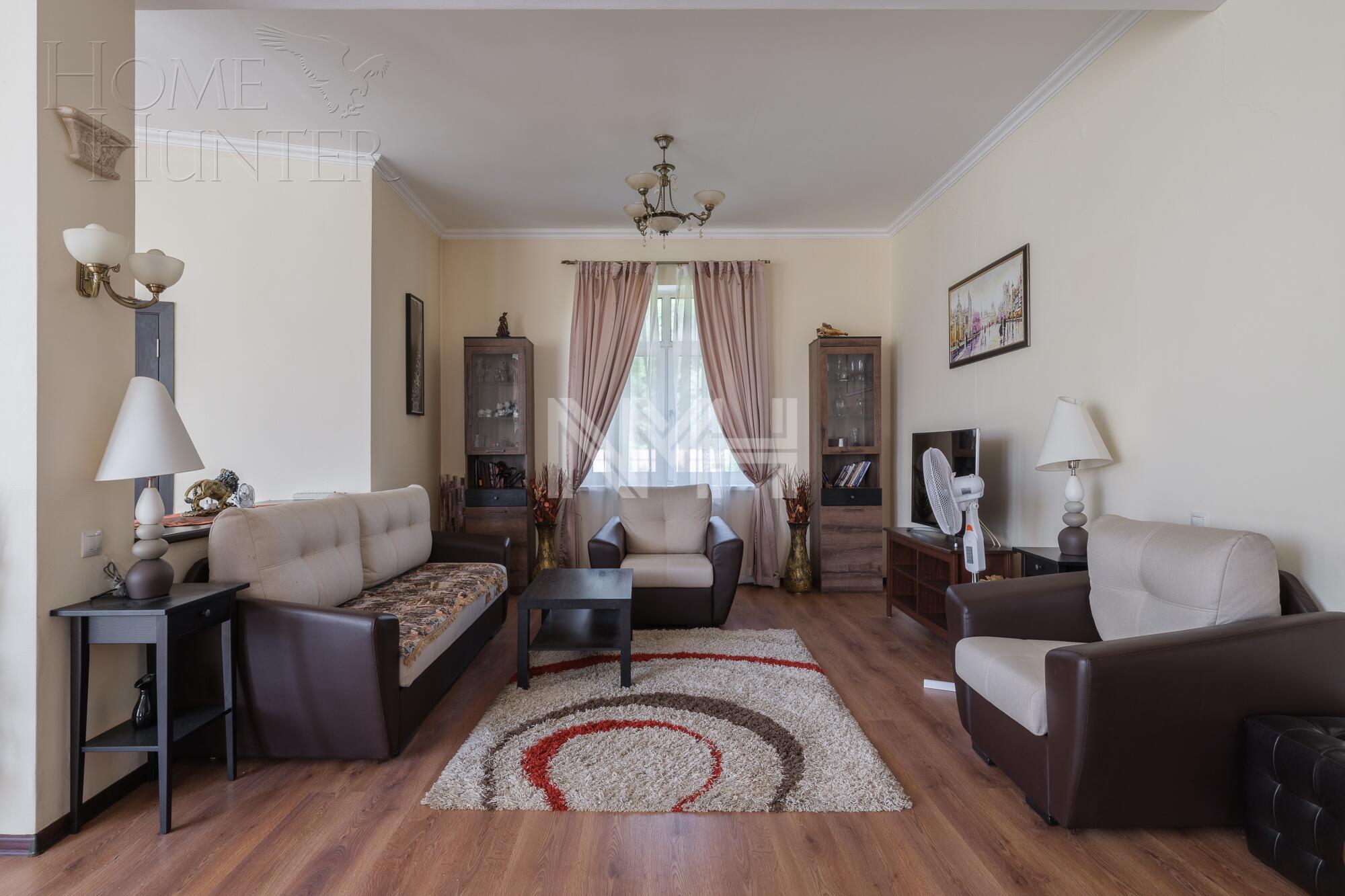 2-этажный коттедж 683 м² с отделкой