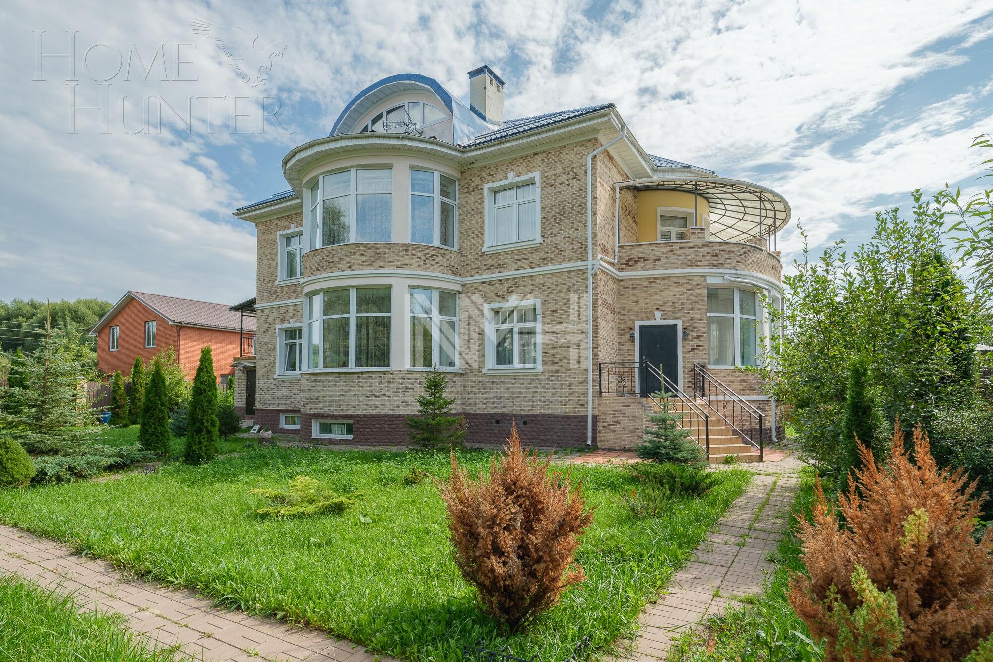 2-этажный коттедж 683 м² с отделкой