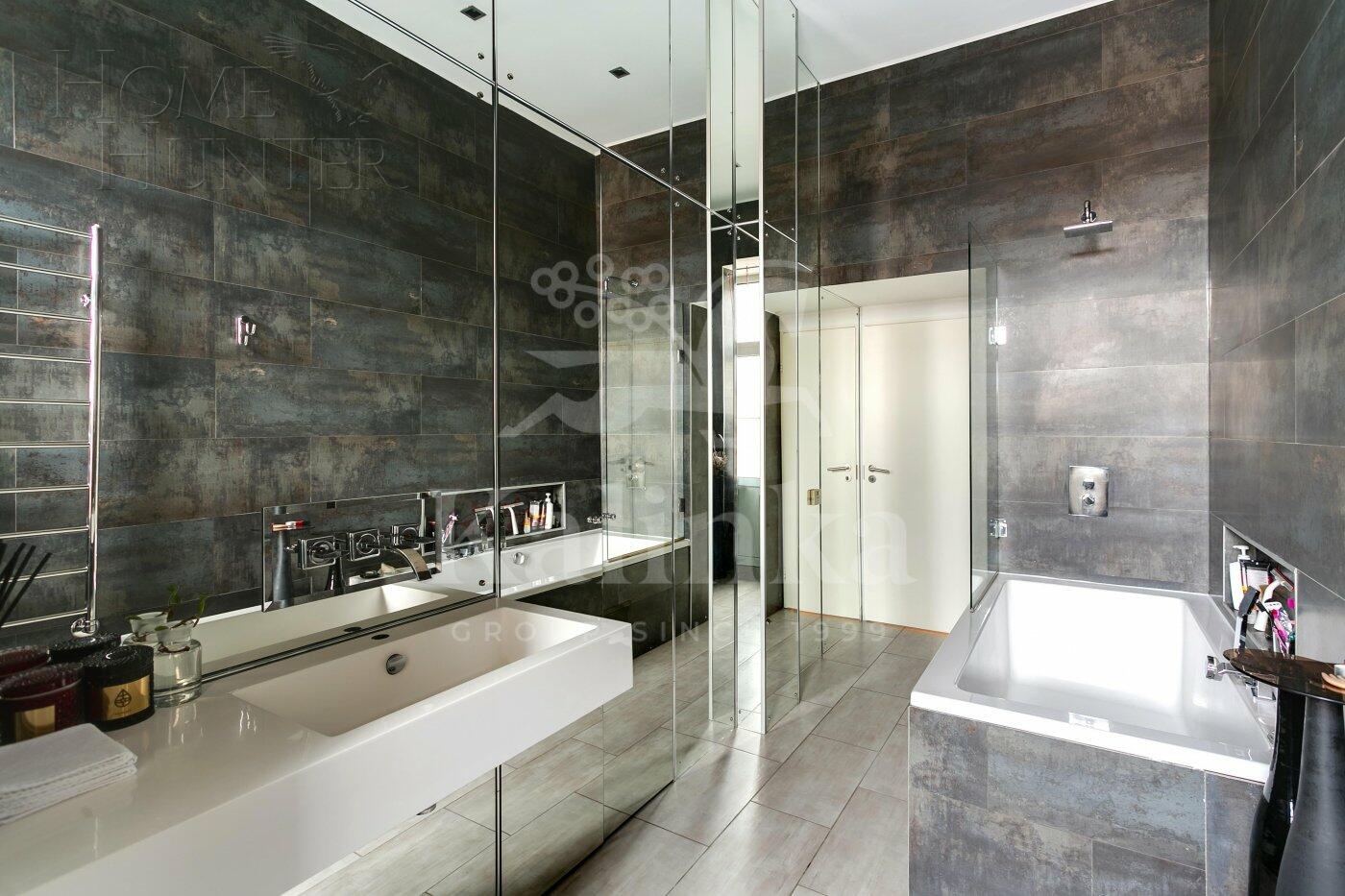 3-КОМН. КВАРТИРА С ОТДЕЛКОЙ 103.5 М² НА 3 ЭТАЖЕ