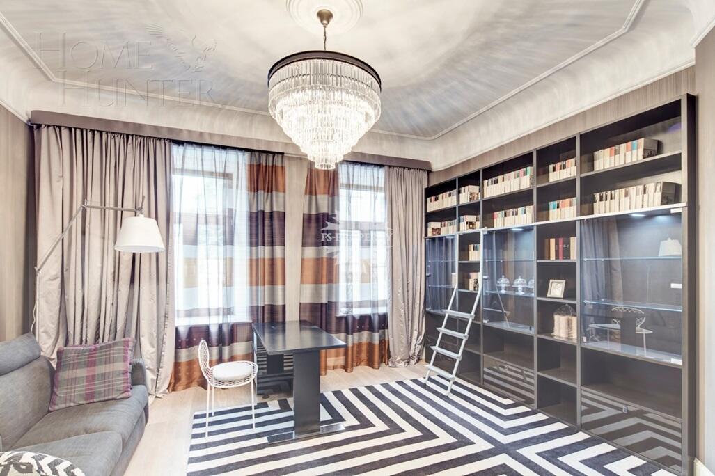 4-КОМН. КВАРТИРА С ОТДЕЛКОЙ 242 М² НА 2 ЭТАЖЕ