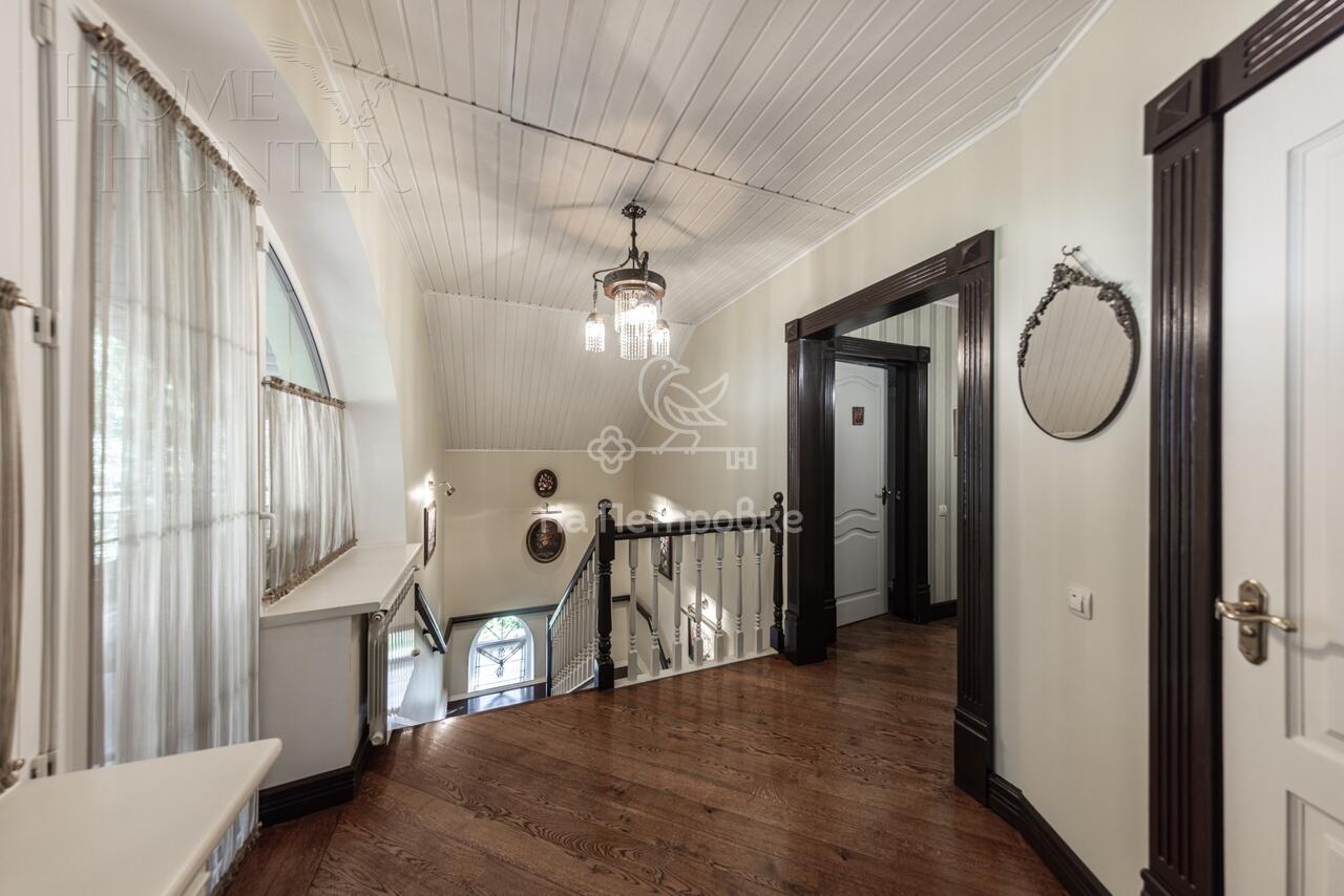 2-этажный коттедж 150 м² с отделкой