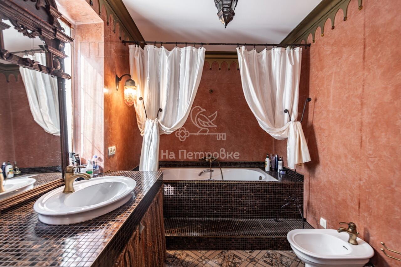 2-этажный коттедж 150 м² с отделкой