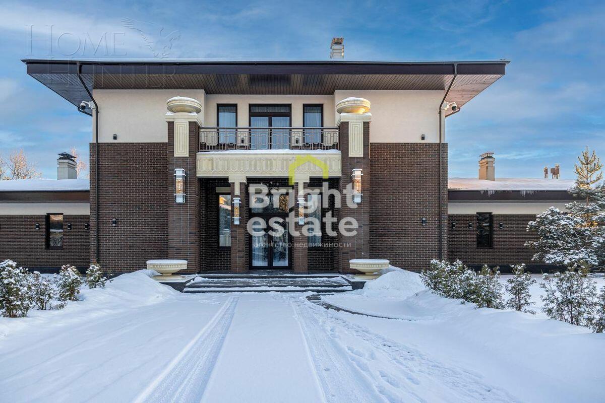 2-этажный коттедж 1 800 м² с отделкой