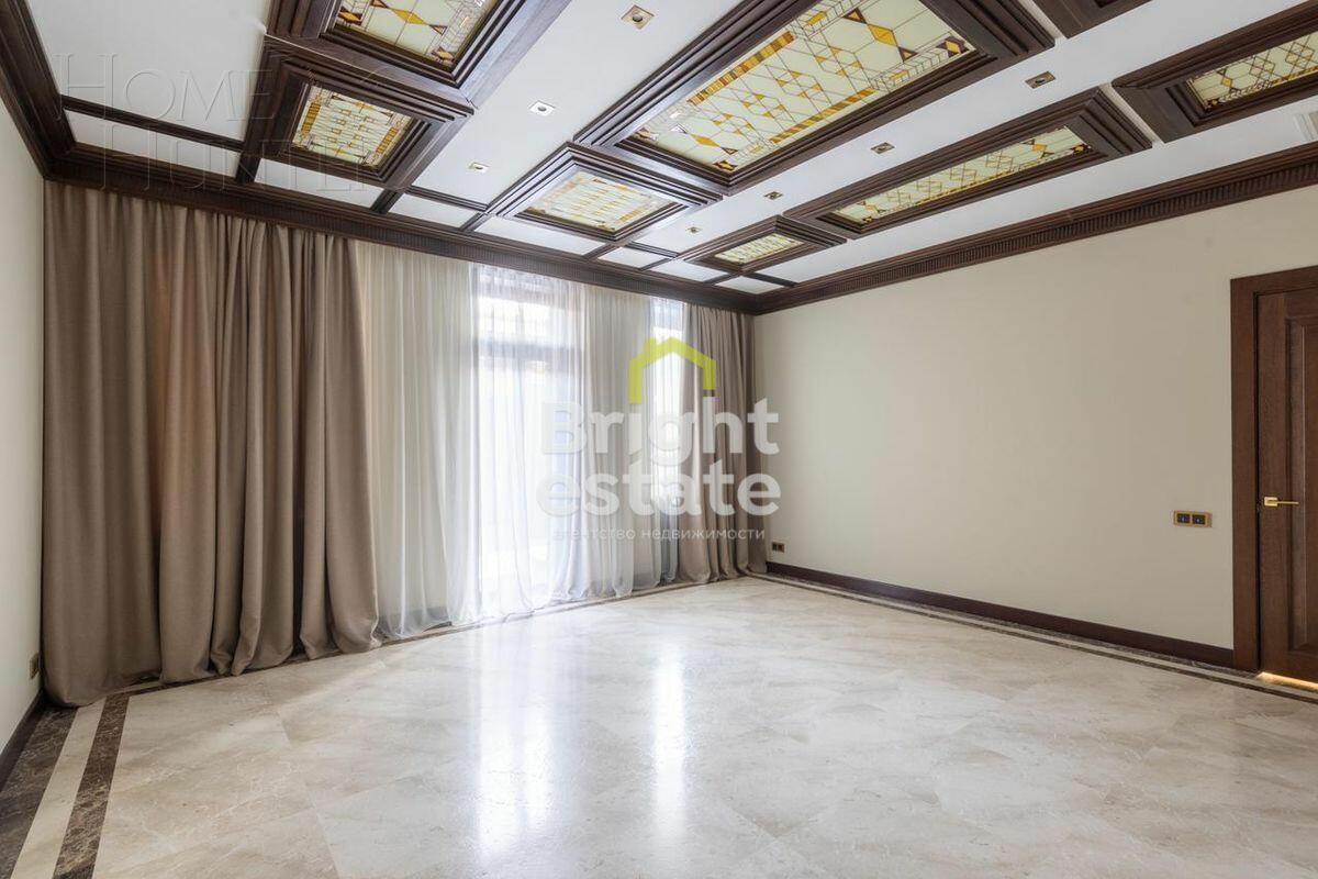 2-этажный коттедж 1 800 м² с отделкой