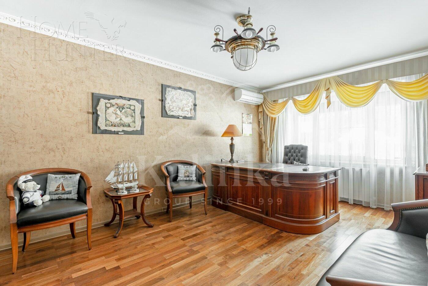 3-этажный коттедж 578 м² с отделкой