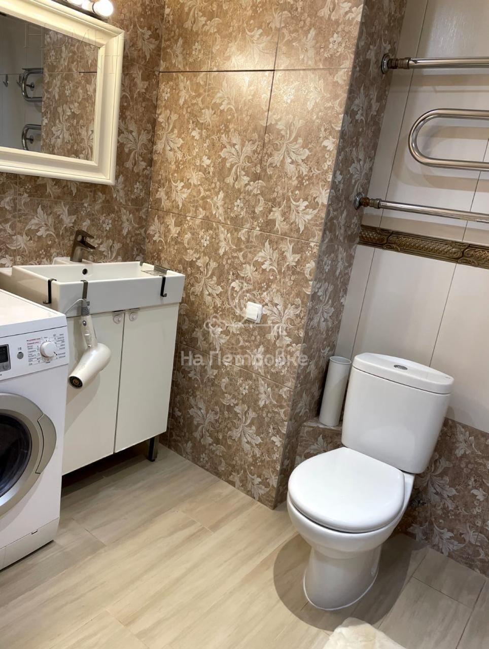 2-КОМН. КВАРТИРА С ОТДЕЛКОЙ 57 М² НА 2 ЭТАЖЕ