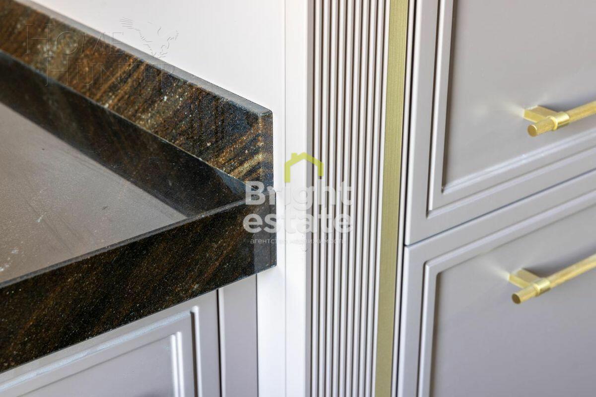 2-этажный коттедж 1 800 м² с отделкой