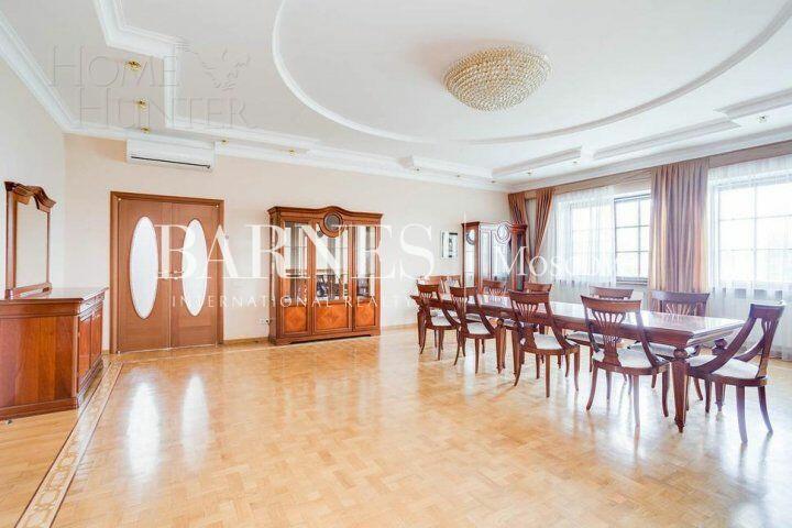 2-этажный коттедж 790 м² с отделкой