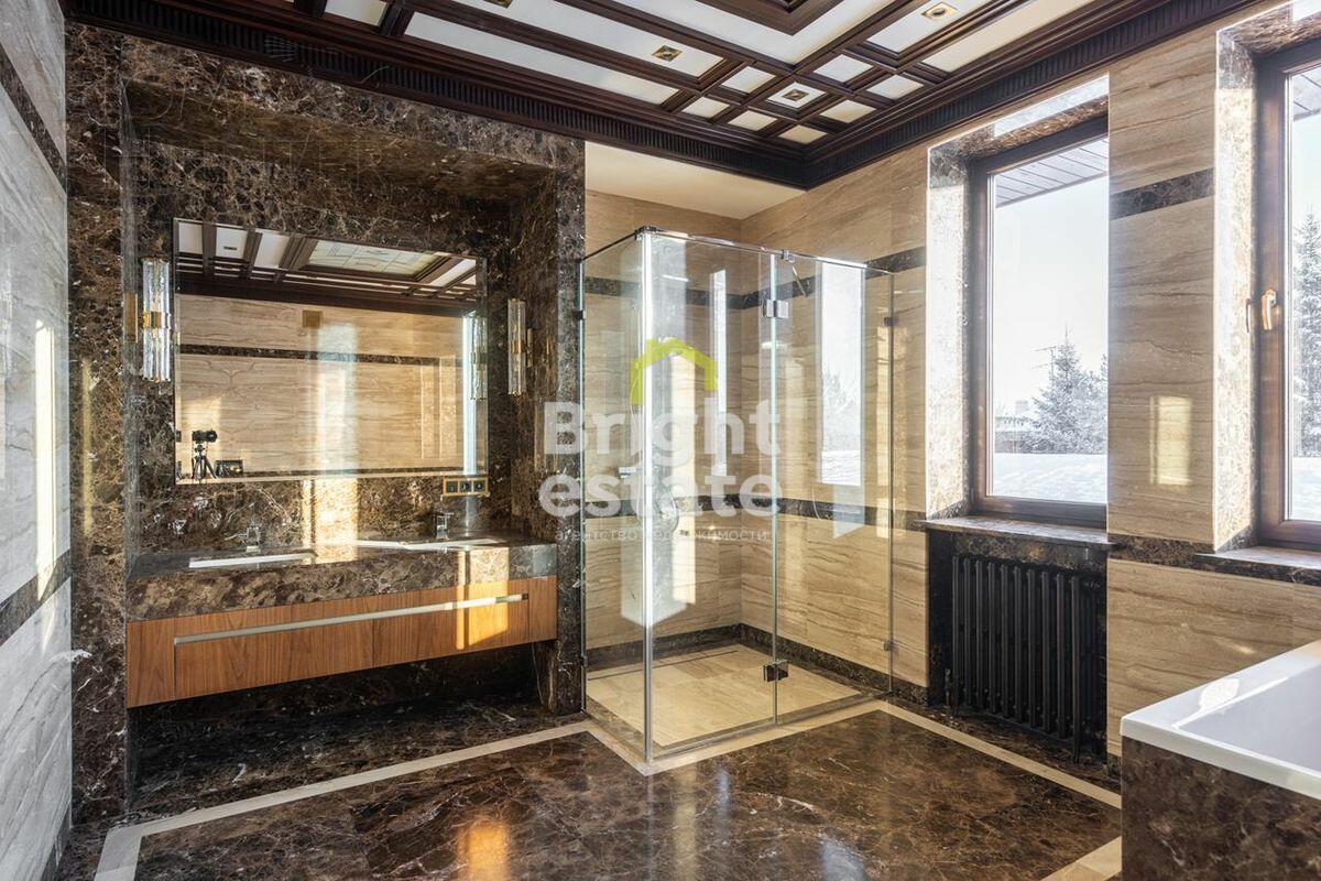 2-этажный коттедж 1 800 м² с отделкой