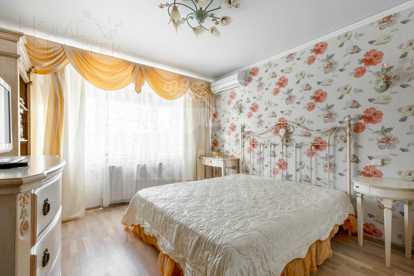 3-этажный коттедж 578 м² с отделкой