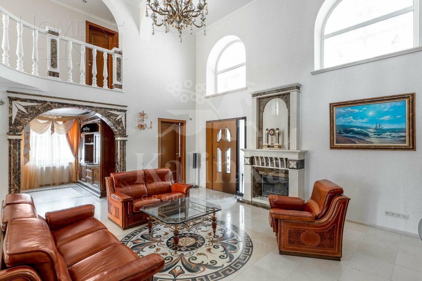 3-этажный коттедж 578 м² с отделкой